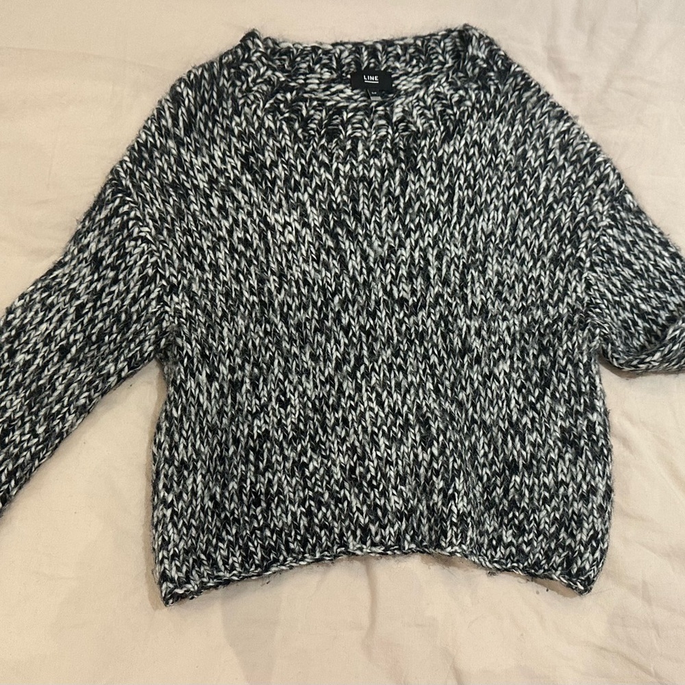 LINE WOOL Knit Sweater